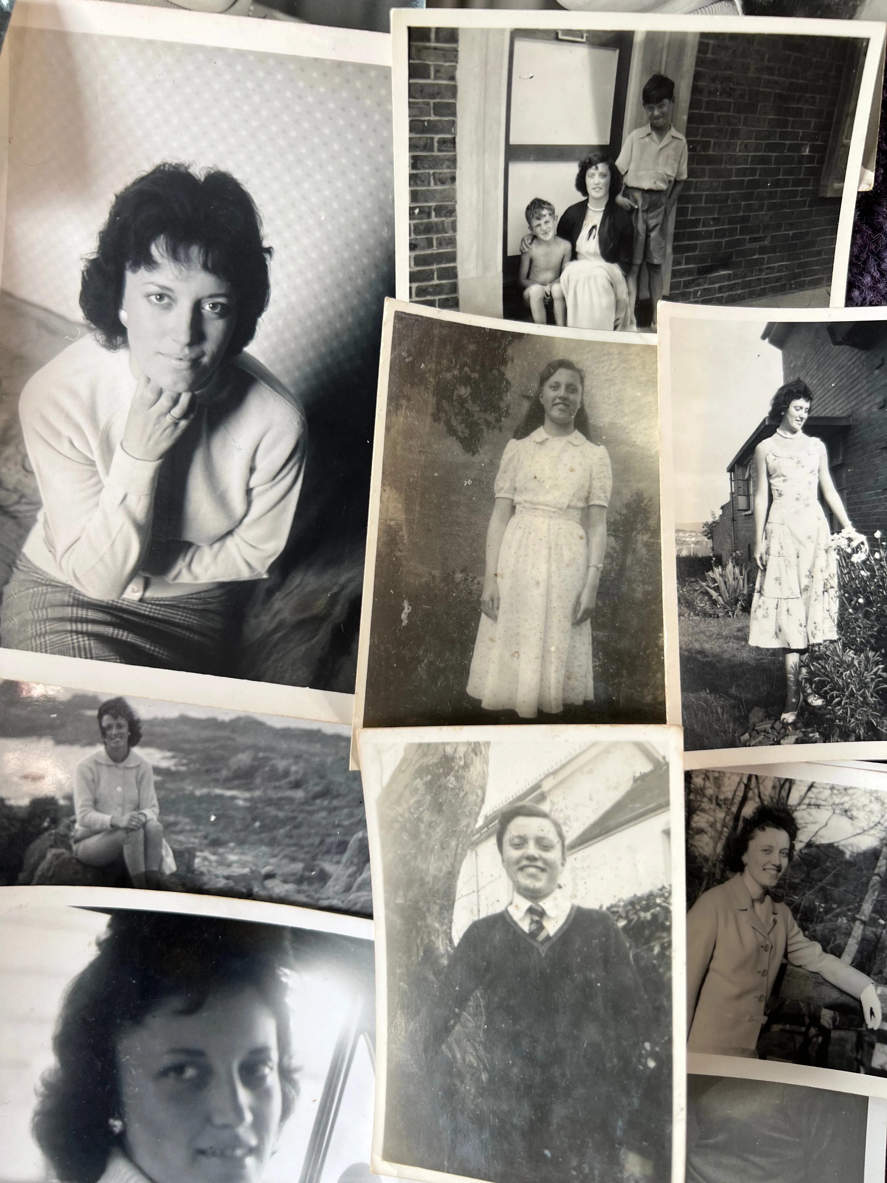 16 Old Photos of the Same Woman from the 40s to the 60s (C40)
