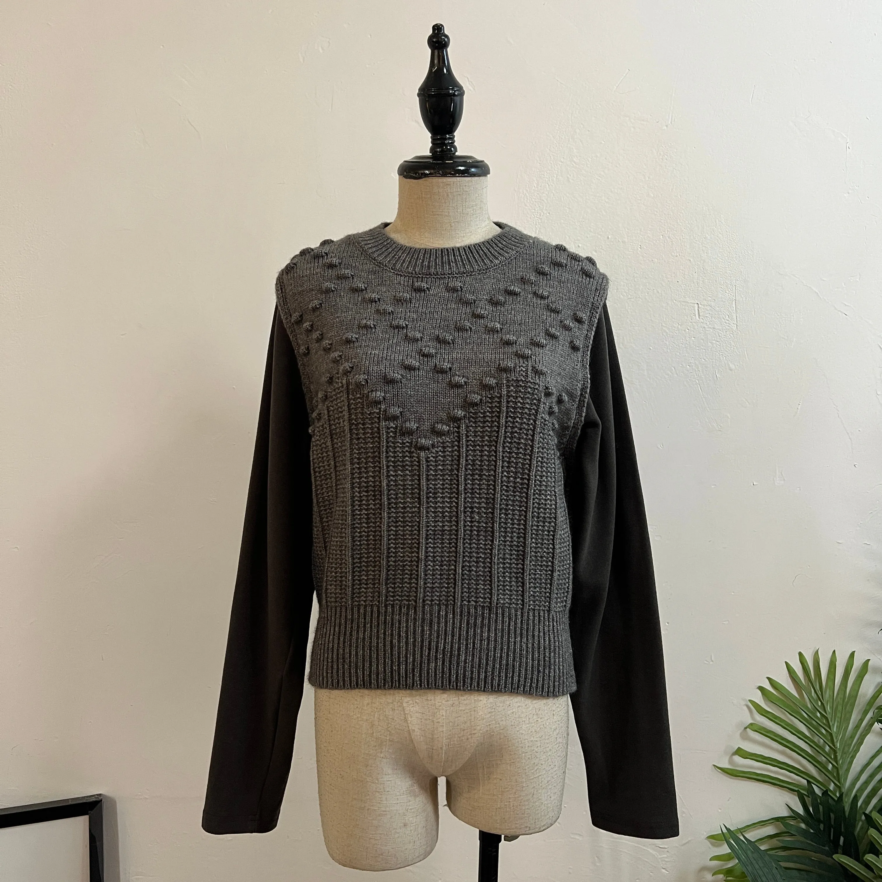 241633 - Knit Top