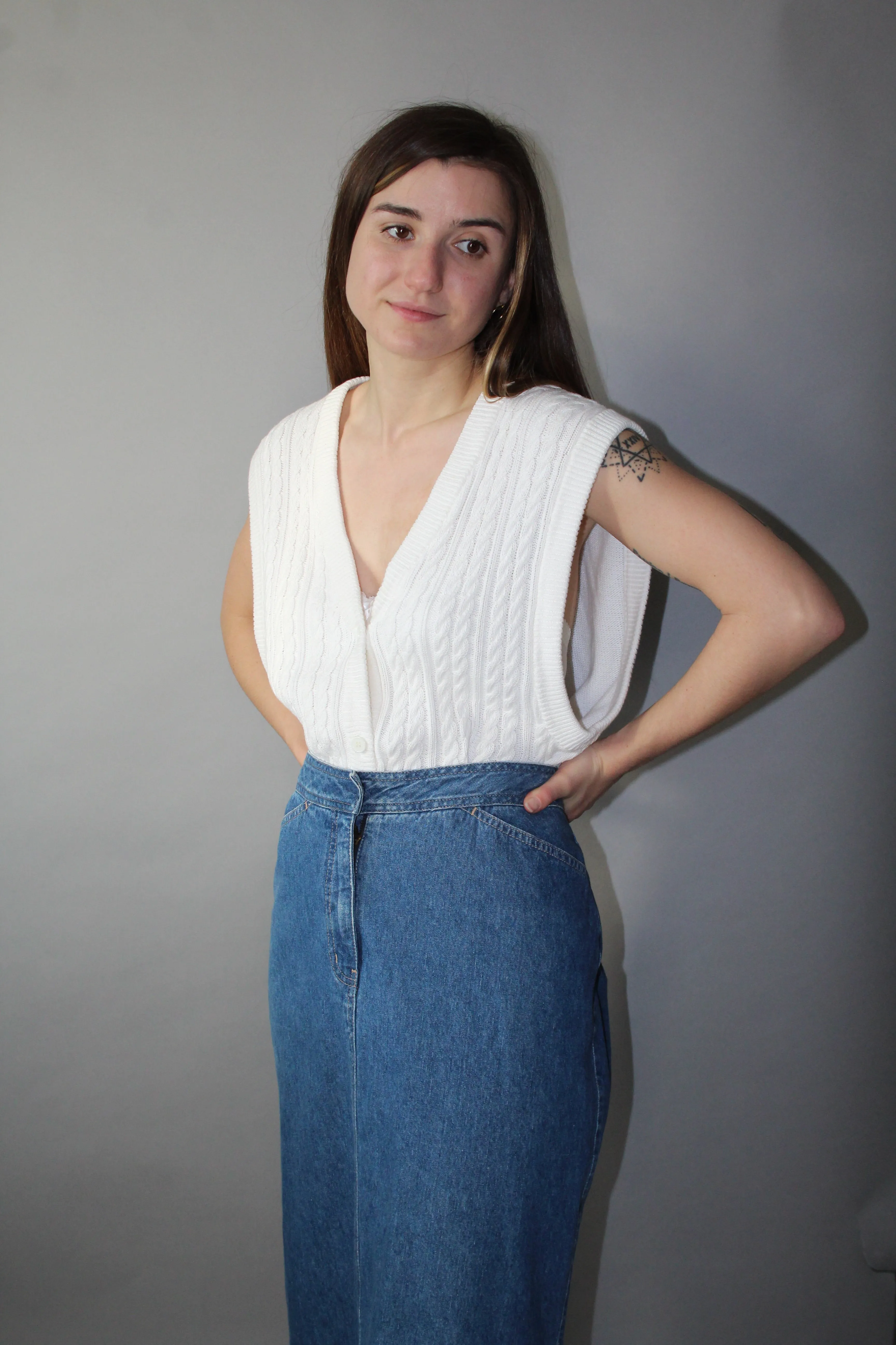90s White Cable Knit Vest - XL