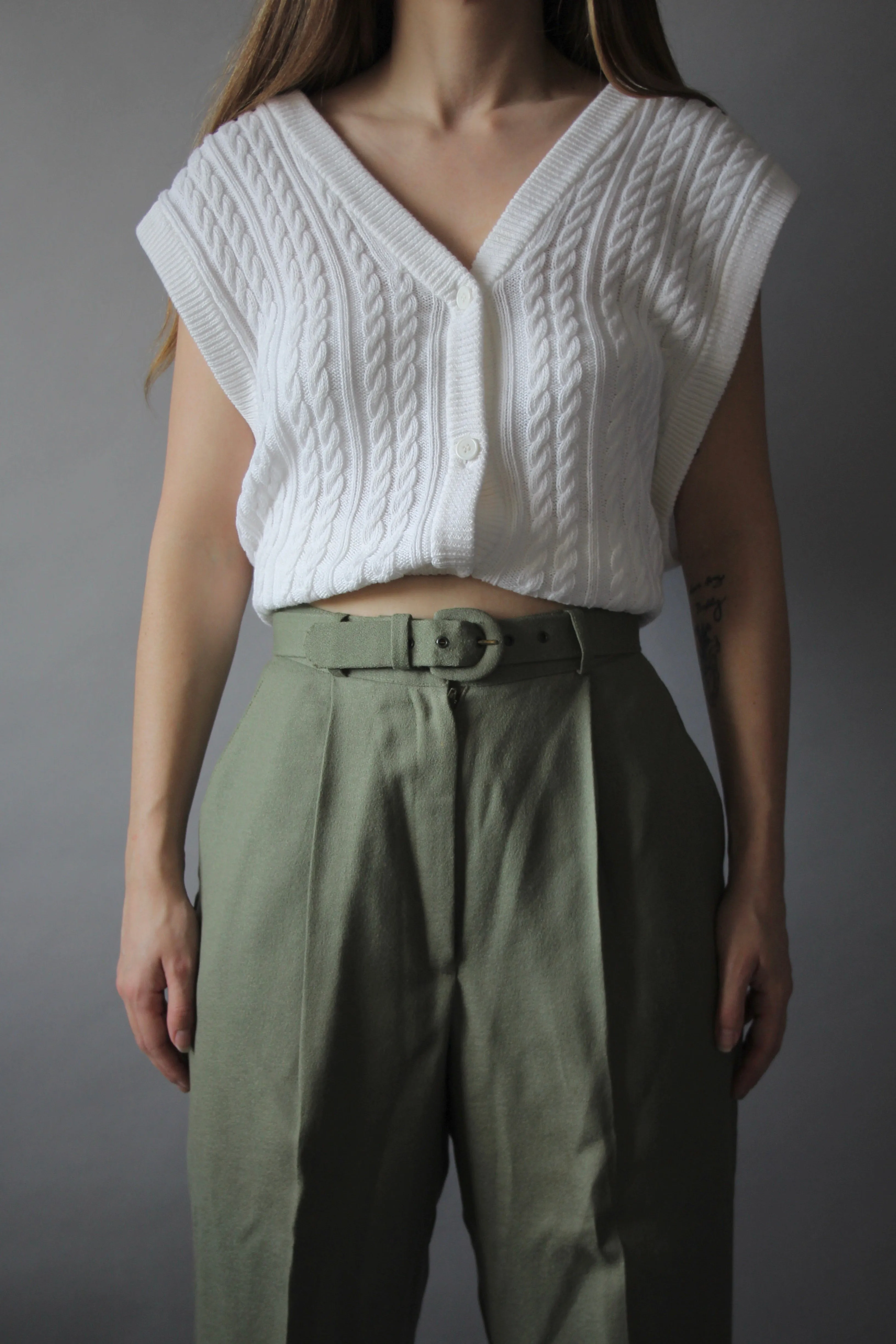 90s White Cable Knit Vest - XL