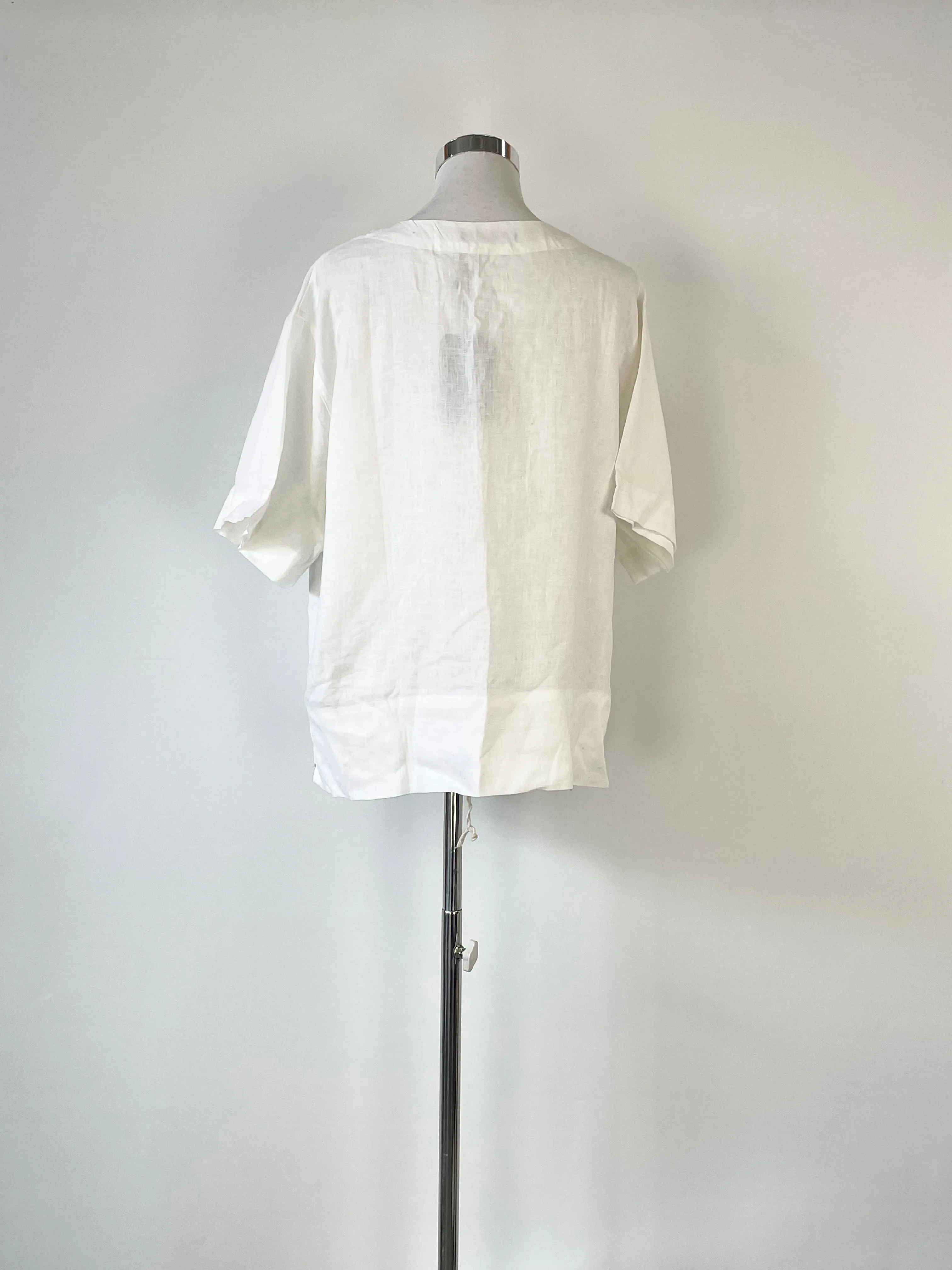 Andrea & Joen French Linen White 'Raven' Crew Neck T-Shirt - S