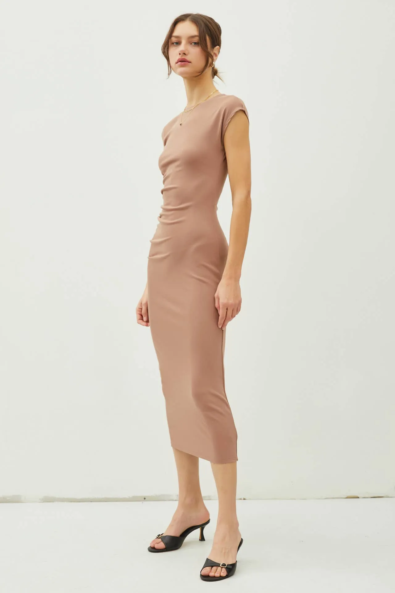Cap Sleeve Side Ruched Midi Dress