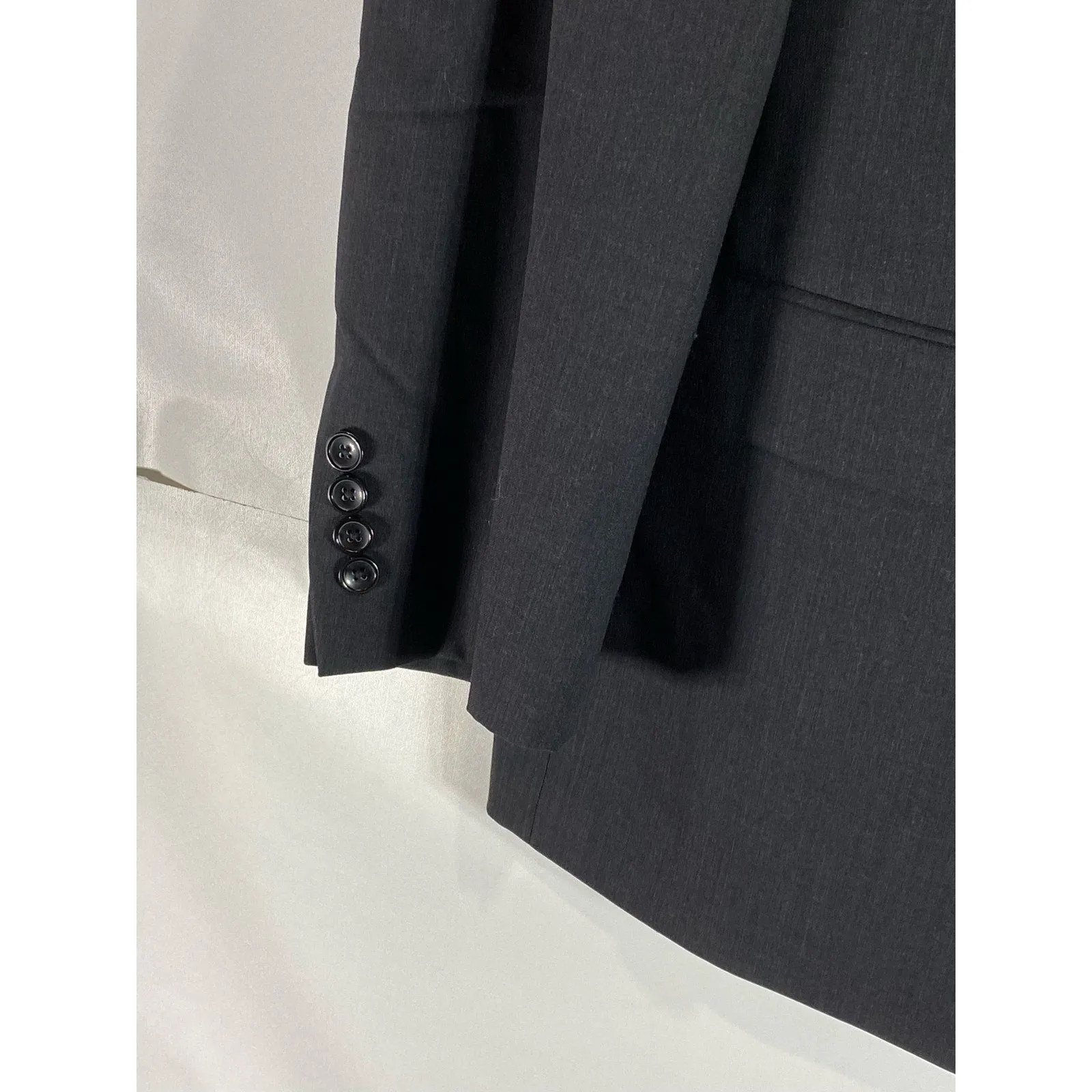 EMANUEL EMANUEL UNGARO Men's Black Solid Two-Button Wool Suit Jacket SZ 48R