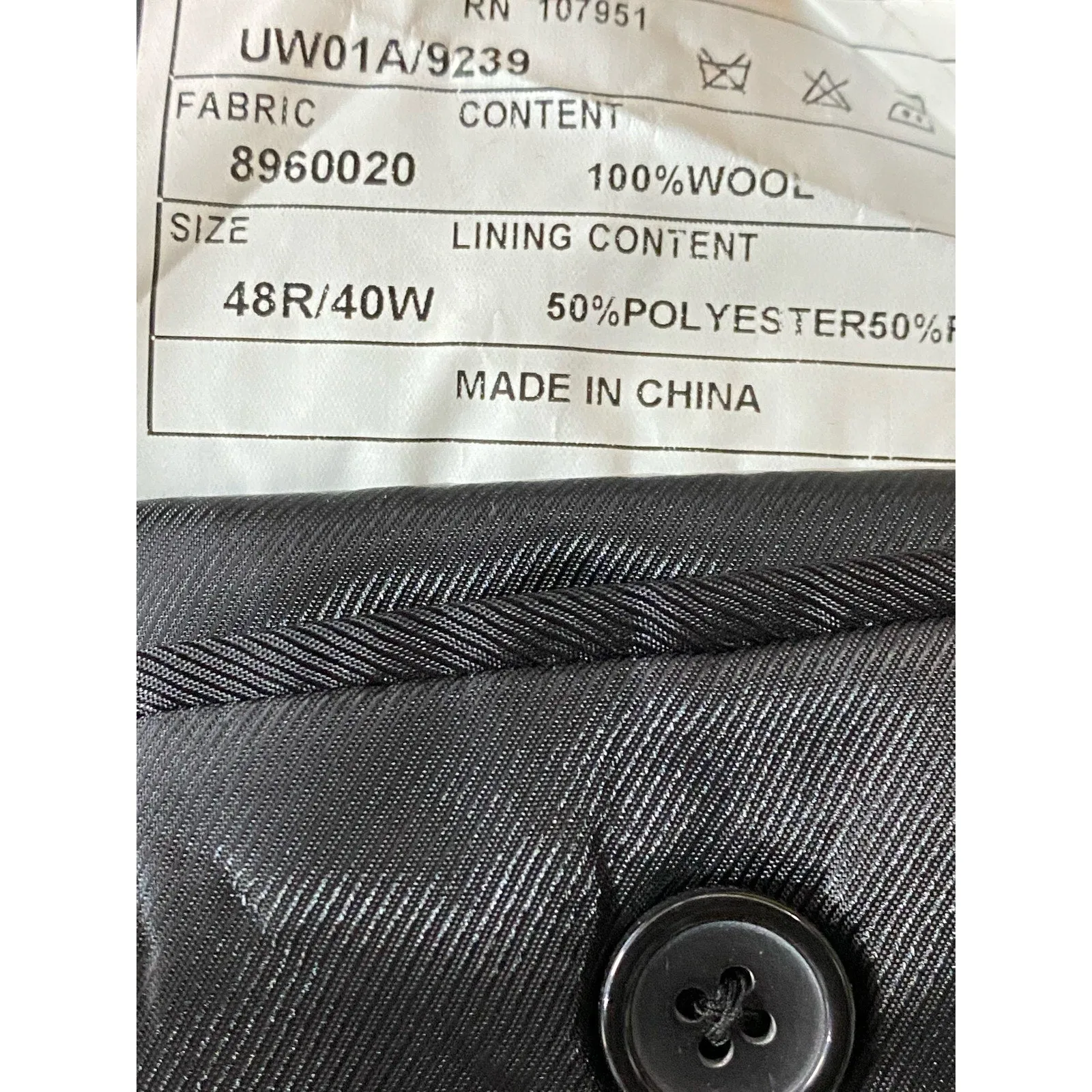 EMANUEL EMANUEL UNGARO Men's Black Solid Two-Button Wool Suit Jacket SZ 48R