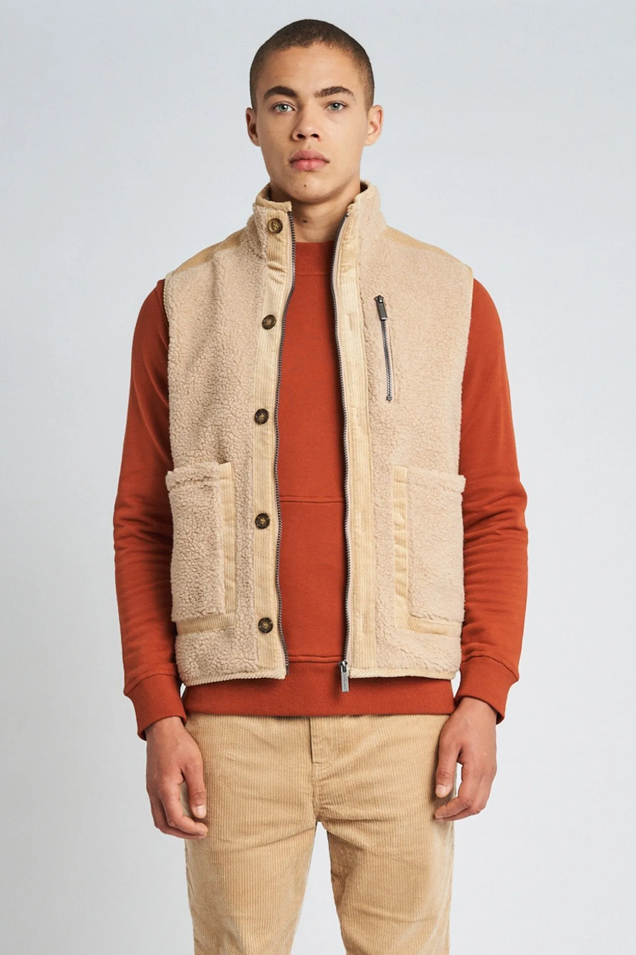 ETHAN SHERPA GILET Native Youth
