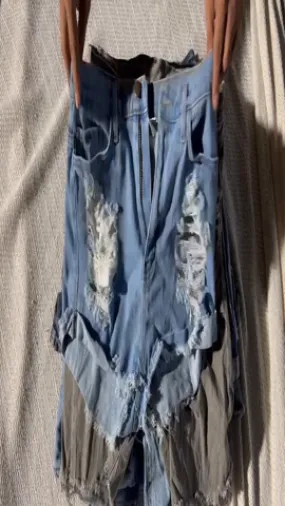 FASHION RIPPED SHORTS