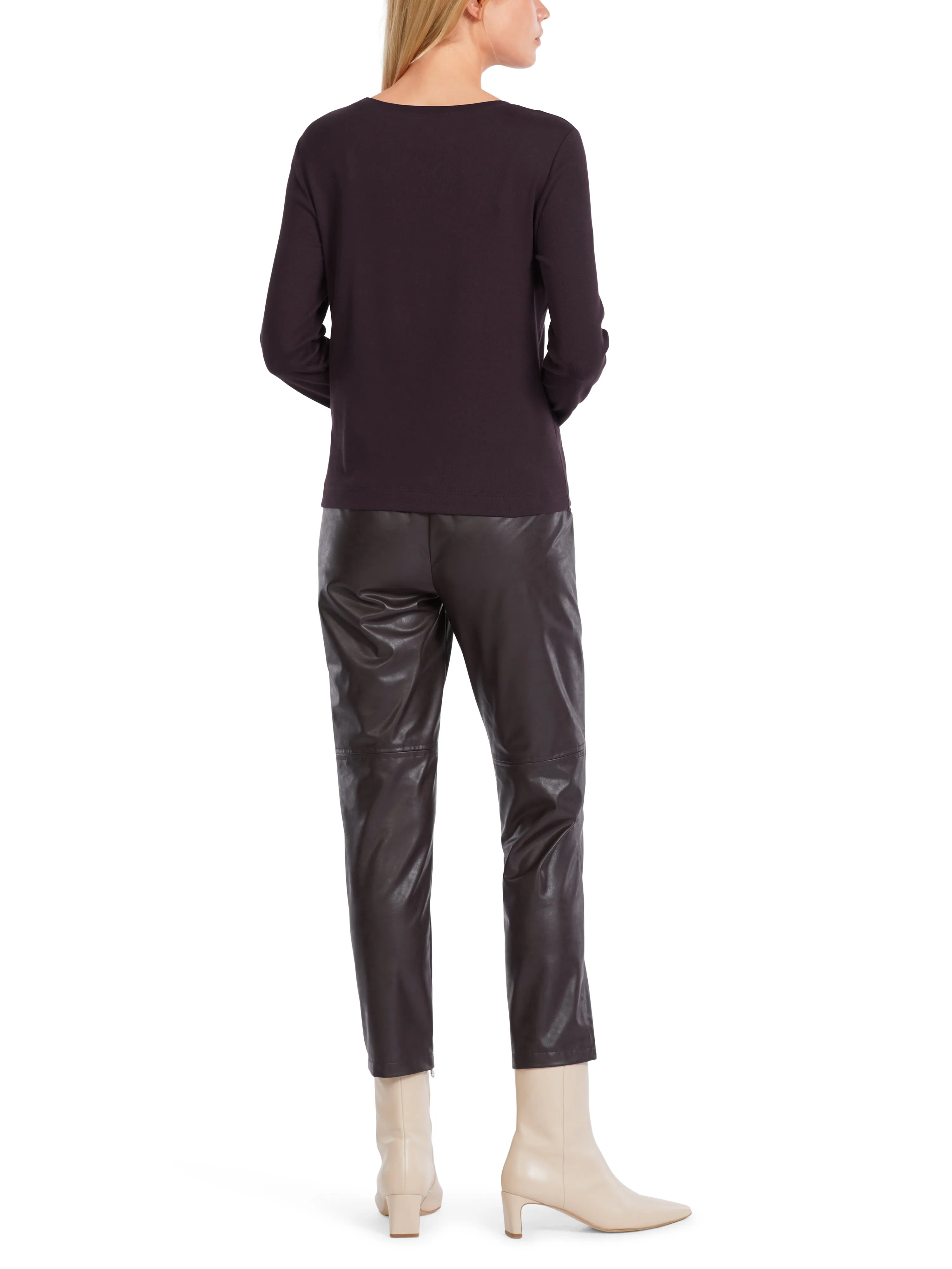 LONG SLEEVE T-SHIRT