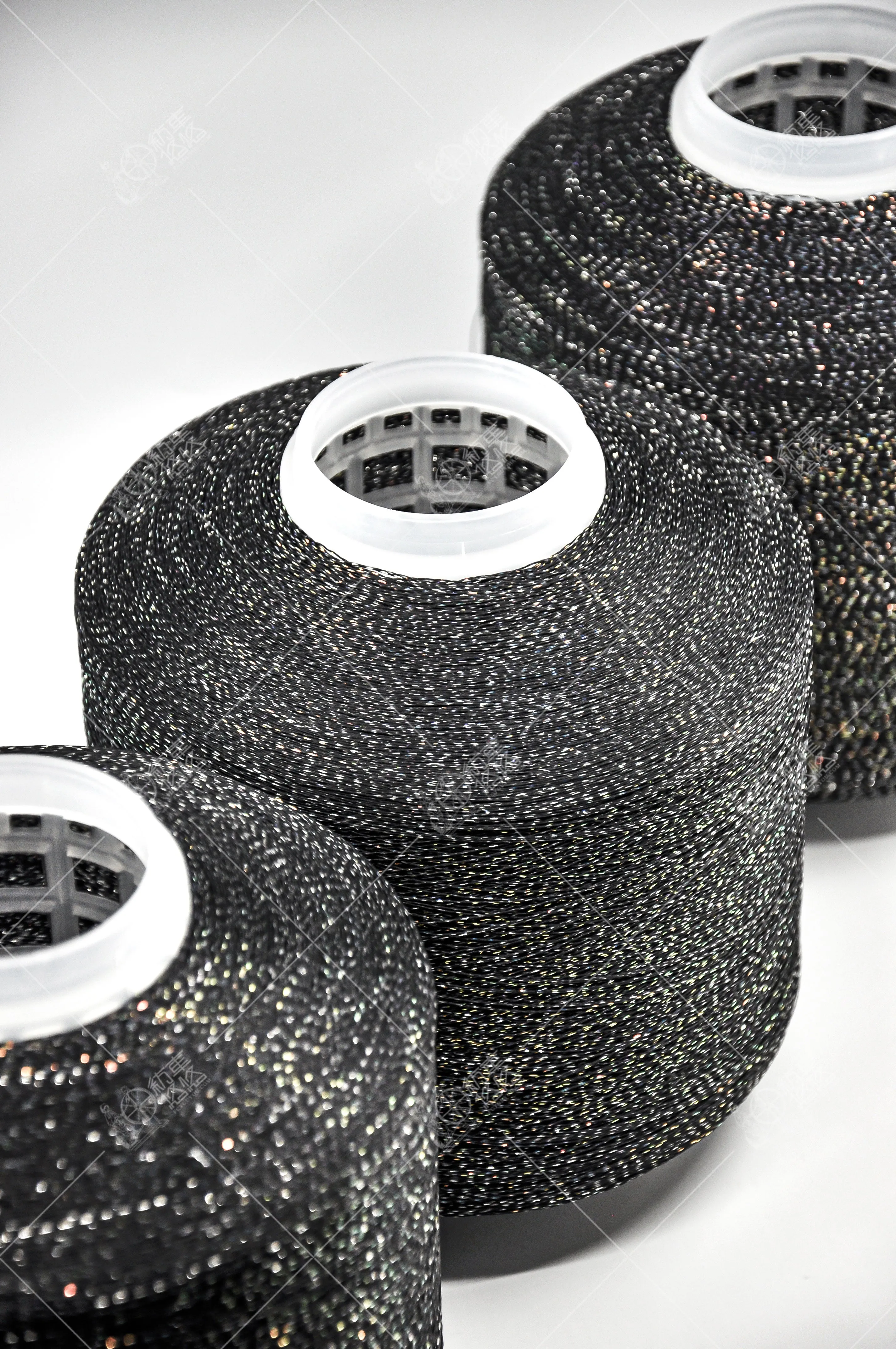 Shining Blue Reflective Yarn（Produced according to order.）