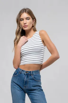 STRIPE ROUND NECK SLEEVELESS CROP TOP