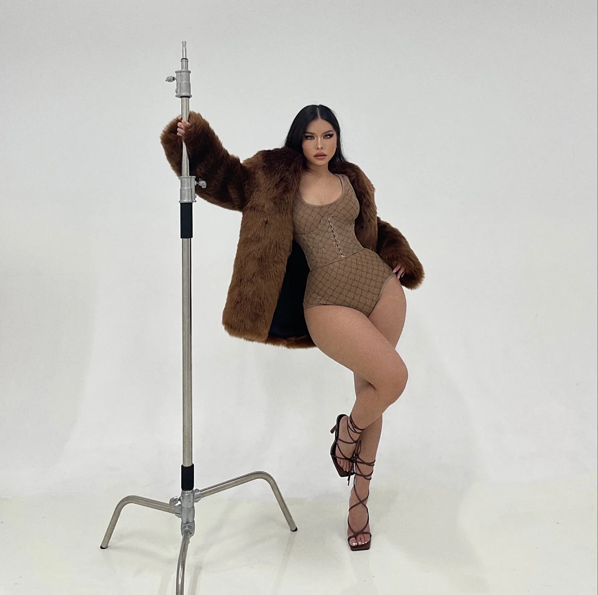 SYNEZ Nude Bodysuit