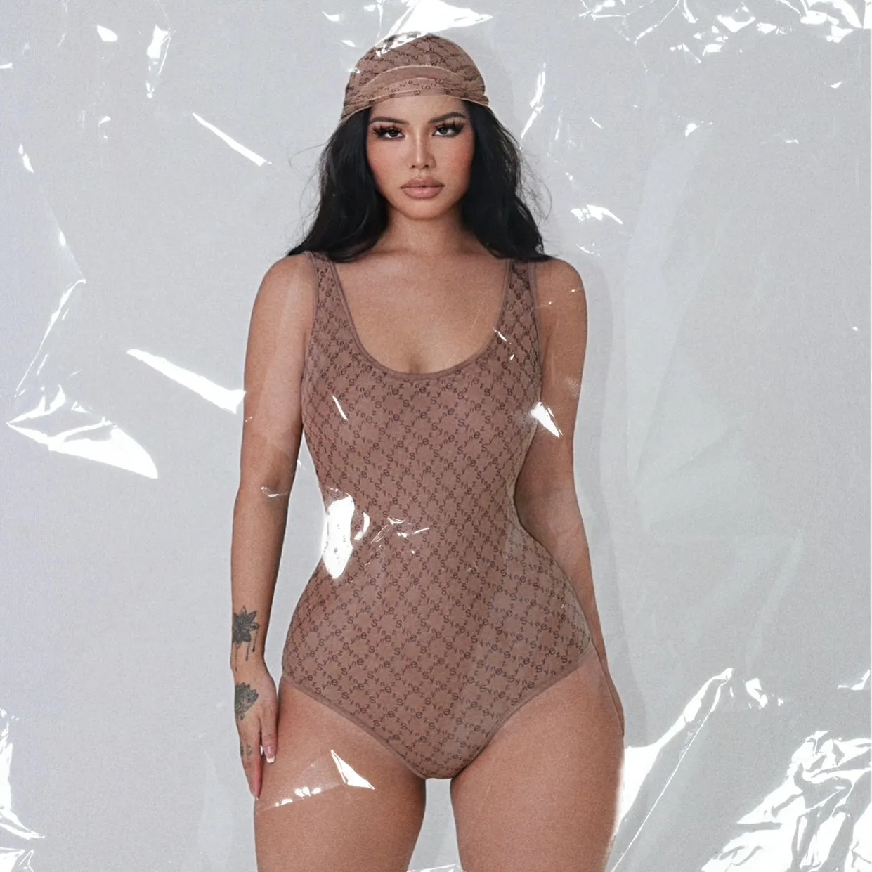 SYNEZ Nude Bodysuit