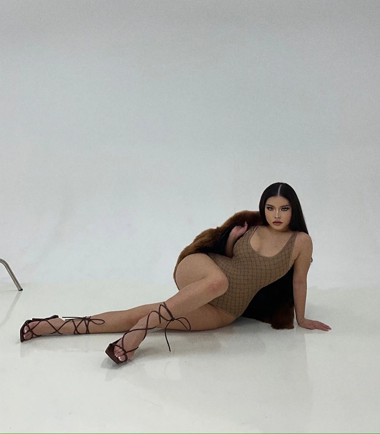 SYNEZ Nude Bodysuit