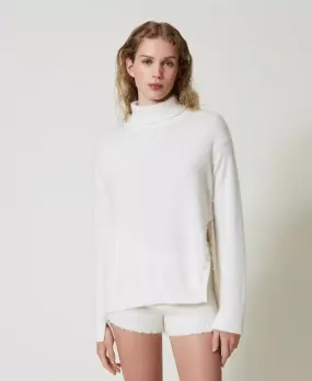 TWS-242TT3291 WHITE KNIT TURTLENECK